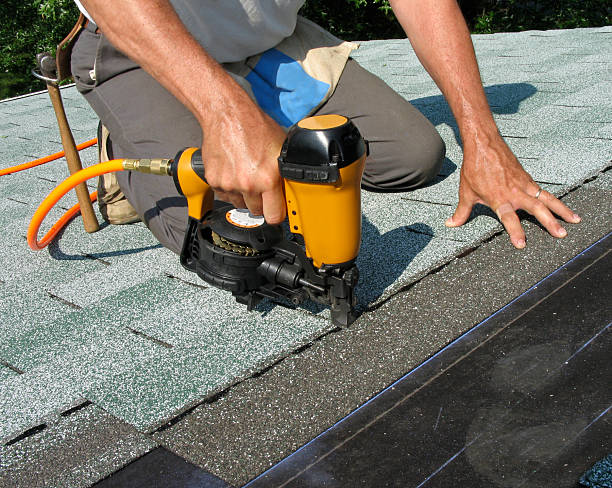 Best Commercial Roofing Services  in Wahpeton, ND